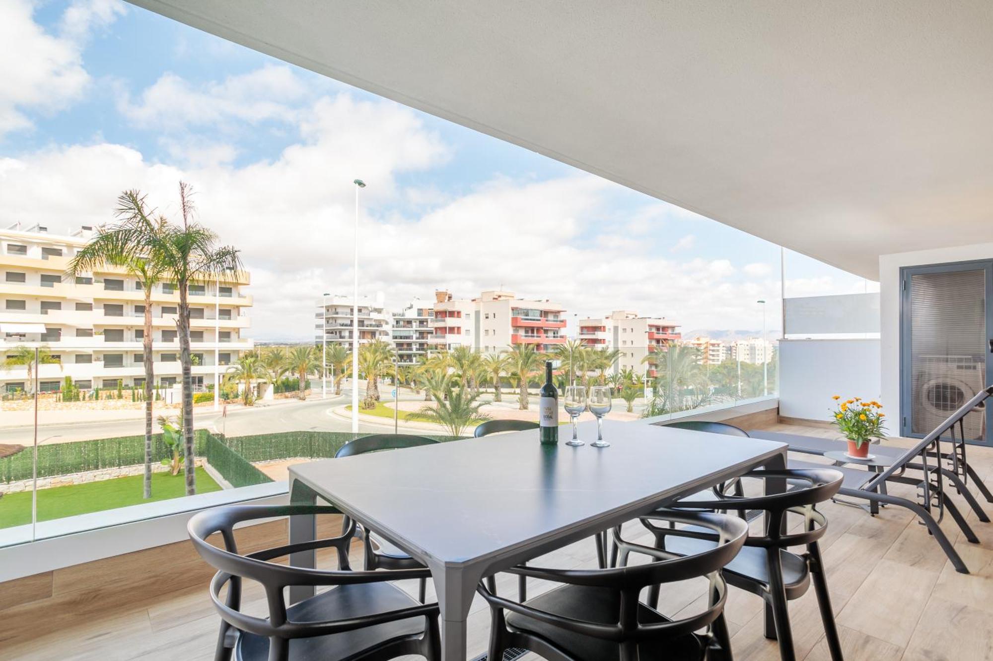 Arenales Terrace Refugee New Apartment With Pool And Gym Arenales del Sol Kültér fotó