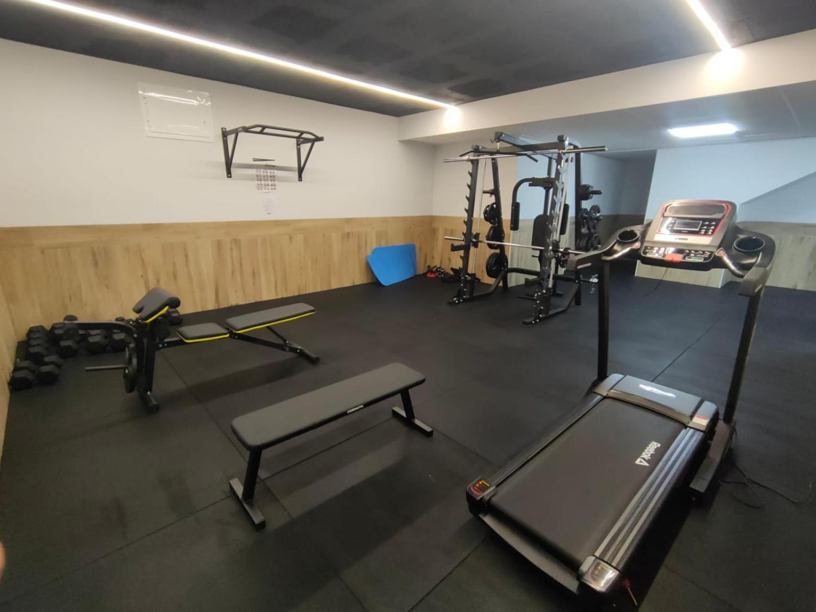 Arenales Terrace Refugee New Apartment With Pool And Gym Arenales del Sol Kültér fotó